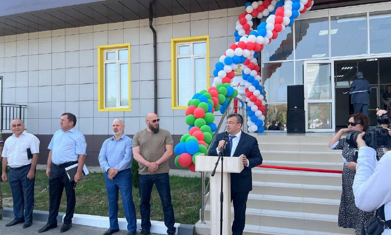 Магомедзагид Кихасуров принял участие в марафоне открытия новых образовательных учреждений в республике